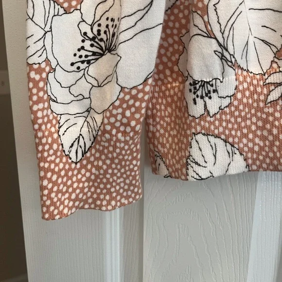 Womens Lands End cardigan sweater size L, EUC - Picture 2 of 7